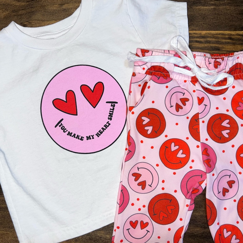 Heart Eyes Smiley Face Outfit | Boutique Toddler Outfit | Valentine’s Day 😍💞